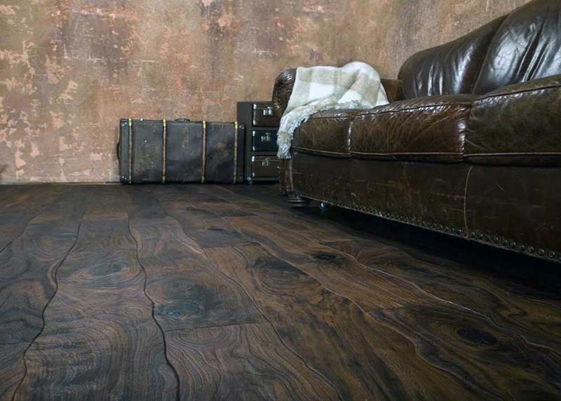curvilinear floorboard