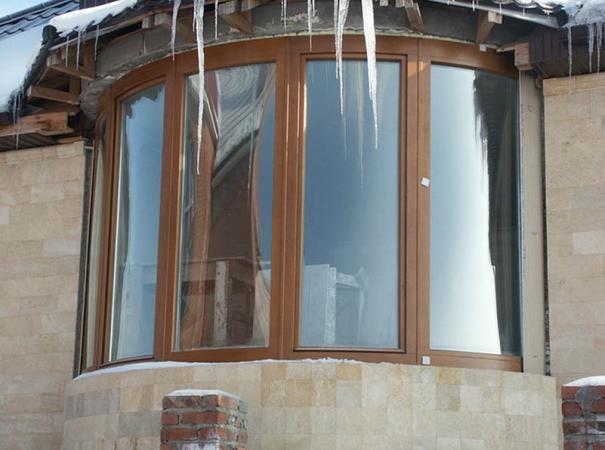  balcony-glazing-radiused-frame-front