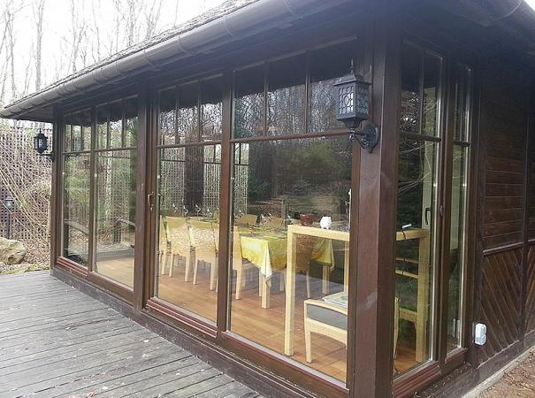  patio-wood-windows